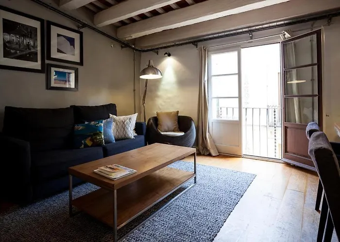 Click&flat Gothic Апартаменты *